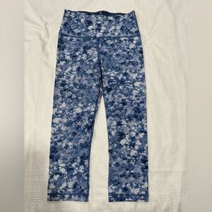 Lululemon Run With The Waves Crop 21” Leggings in Dappled Blossom Multi NWOT
